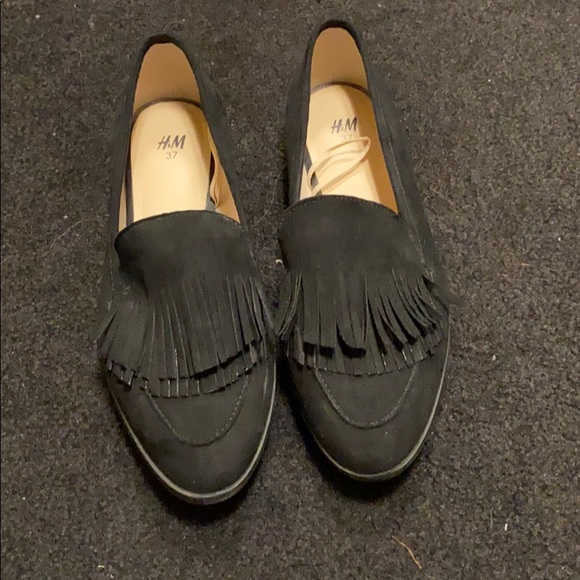 H&M women’s dress shoes - Picture 2 of 3